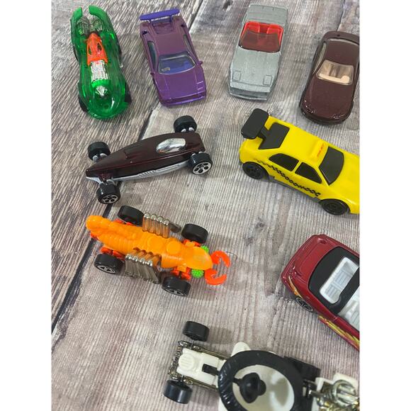 Lot of 14 Vintage Hot Wheels and Other Brands of Diecast Cars See Photos - Picture 10 of 10